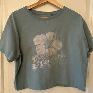 Rip Curl cropped Size small T shirt
